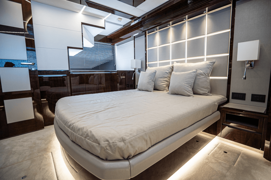 64ft Galeon Yacht For Sale