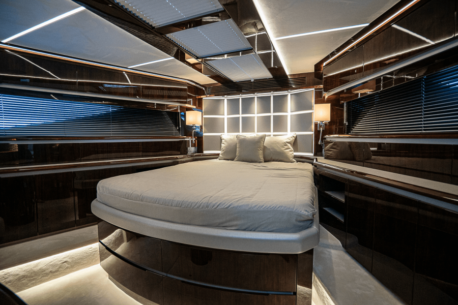 64ft Galeon Yacht For Sale