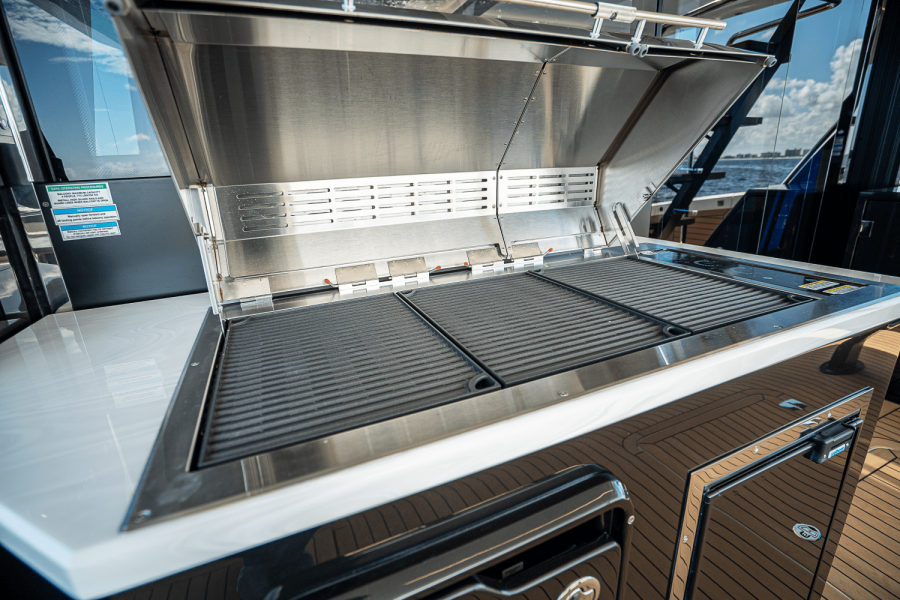 64ft Galeon Yacht For Sale