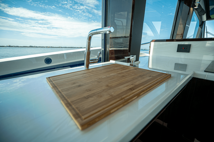 64ft Galeon Yacht For Sale