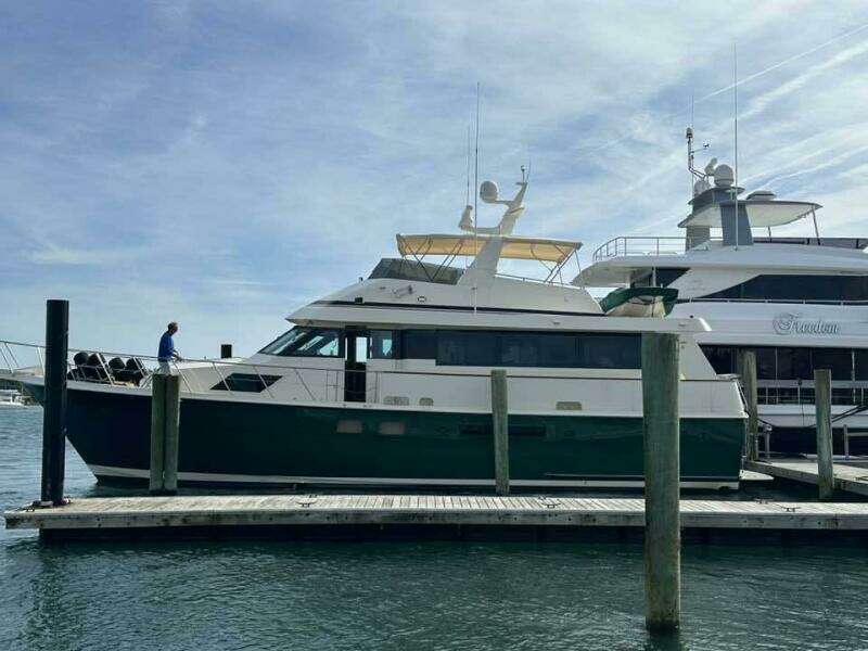 Reflections 60ft Hatteras Yacht For Sale