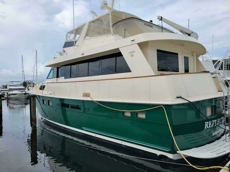 Reflections 60ft Hatteras Yacht For Sale