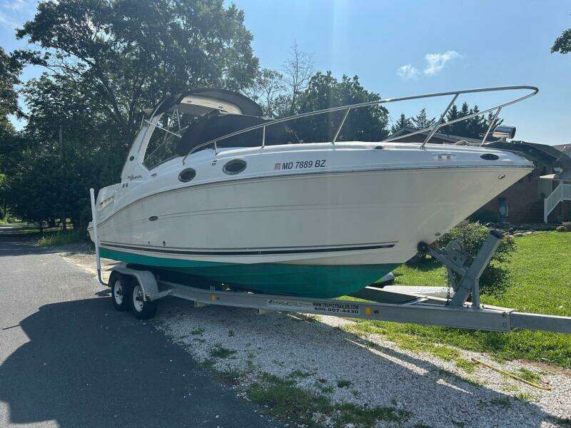26ft Sea Ray Yacht For Sale