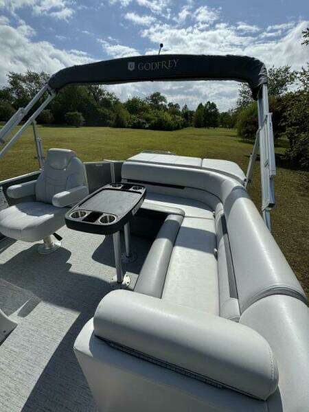 21ft Godfrey Yacht For Sale