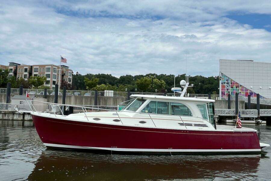 Rolling Stone 41ft Back Cove Yacht For Sale