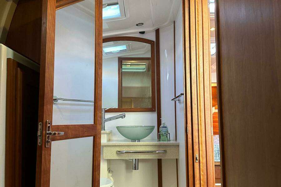 Rolling Stone 41ft Back Cove Yacht For Sale