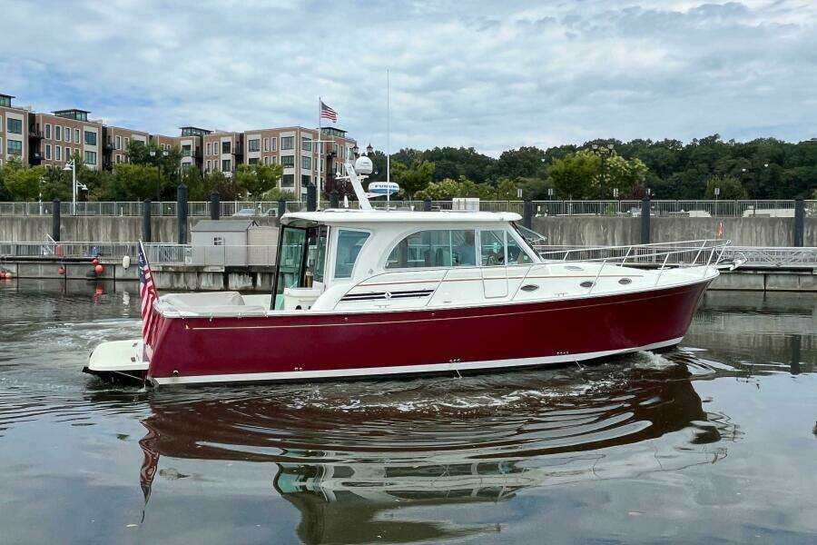 Rolling Stone 41ft Back Cove Yacht For Sale