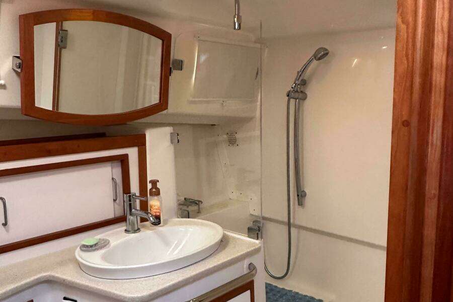 Rolling Stone 41ft Back Cove Yacht For Sale