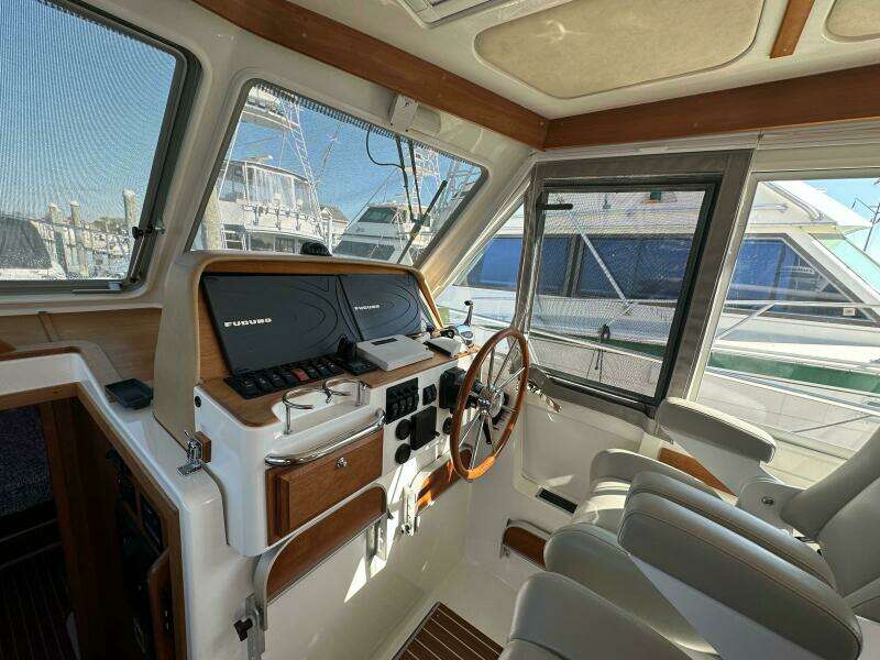 Rolling Stone 41ft Back Cove Yacht For Sale