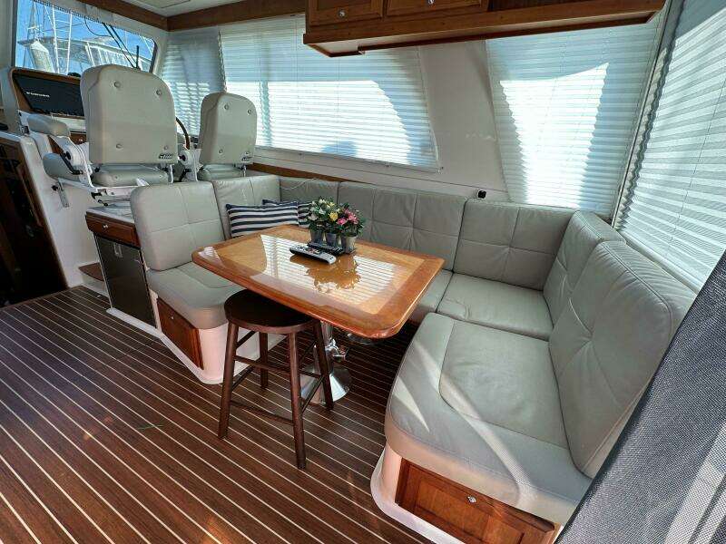 Rolling Stone 41ft Back Cove Yacht For Sale