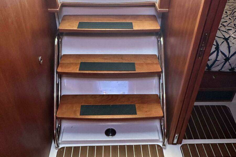 Rolling Stone 41ft Back Cove Yacht For Sale