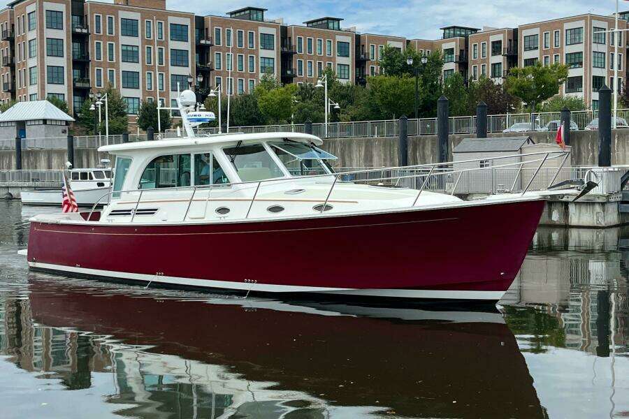 Rolling Stone 41ft Back Cove Yacht For Sale