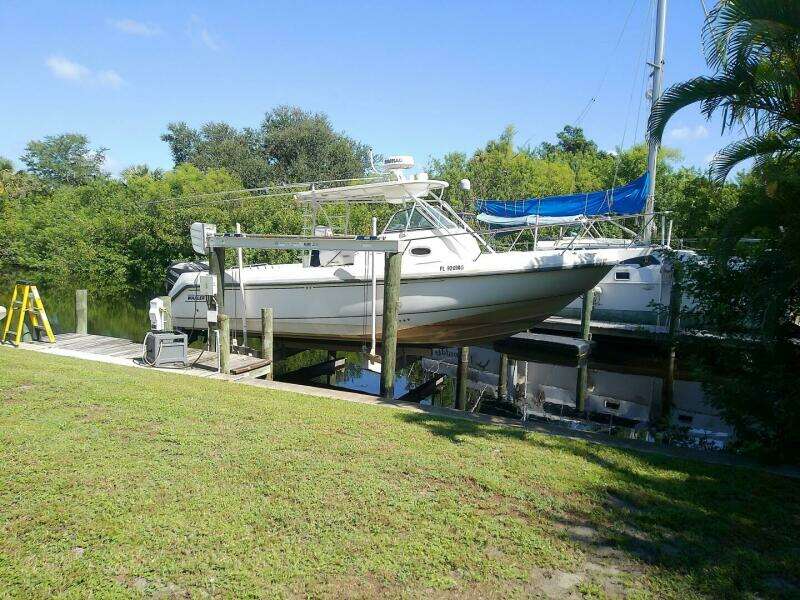 Forever Young 28ft Boston Whaler Yacht For Sale