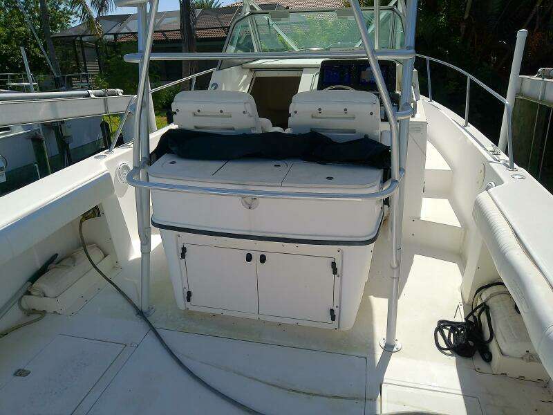 Forever Young 28ft Boston Whaler Yacht For Sale