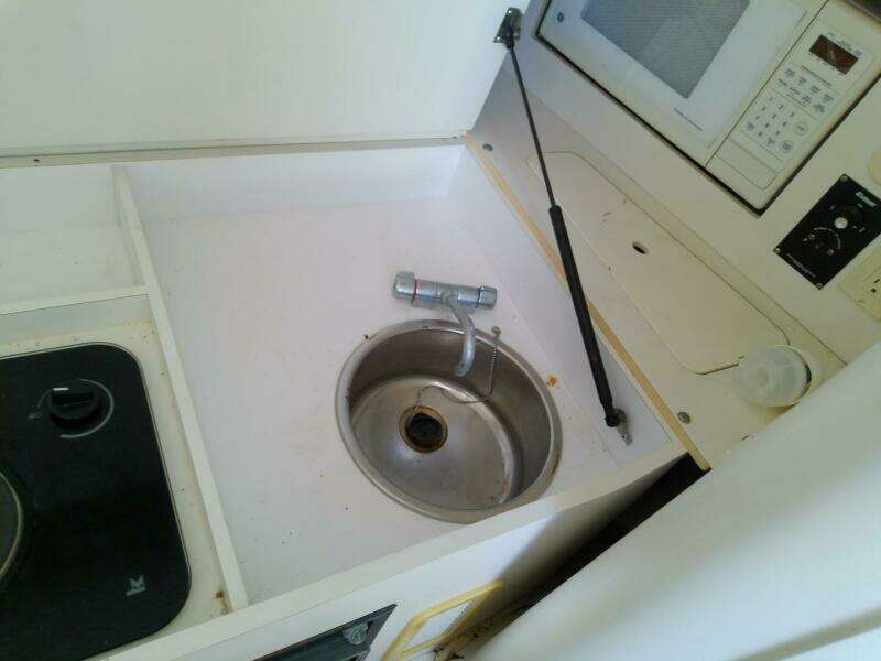 Forever Young 28ft Boston Whaler Yacht For Sale