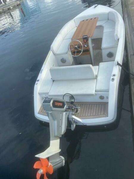 2022 Rand 18' Electric Boat