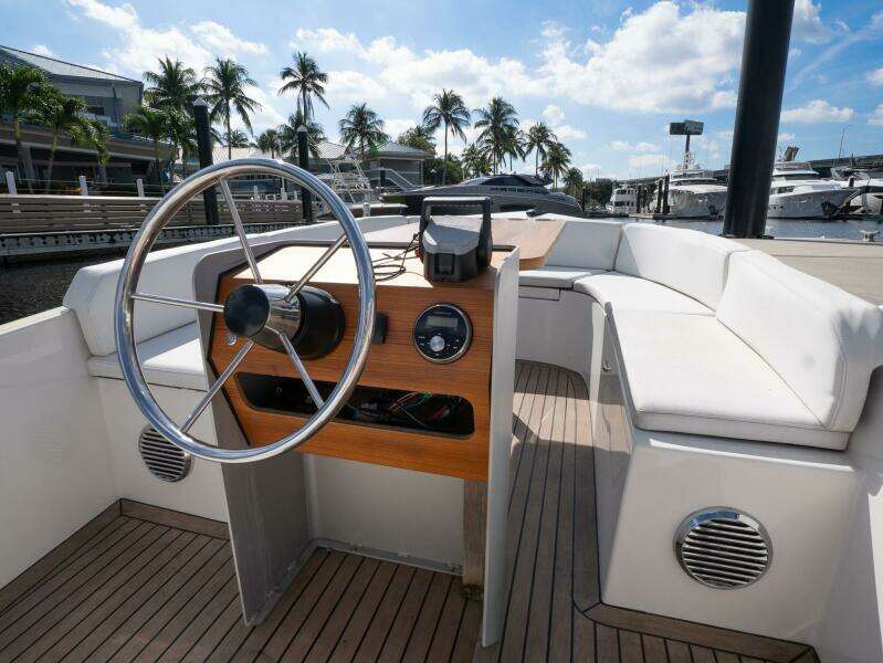 18ft Rand Yacht For Sale