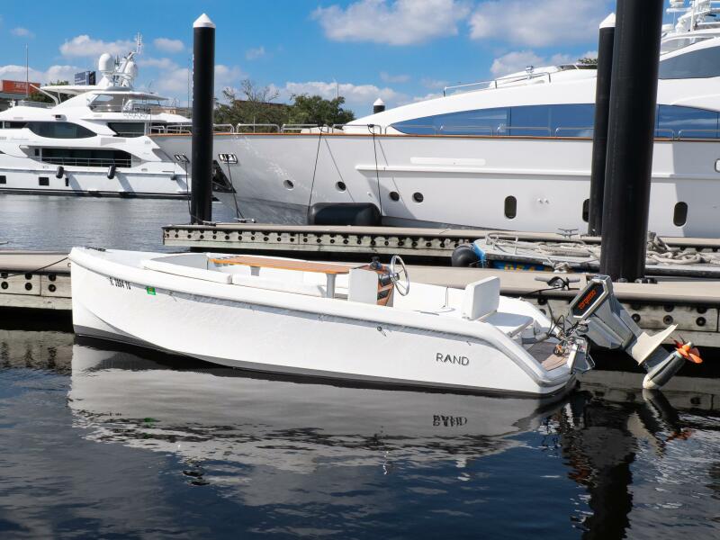 18' 2022 Rand 18 Picnic