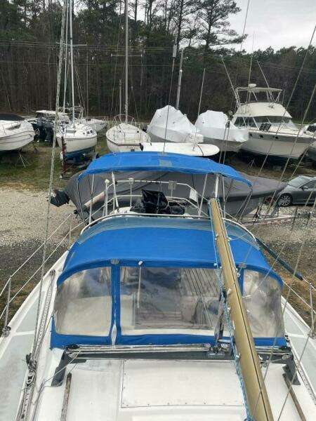 Agagio 36ft Contest Yacht For Sale