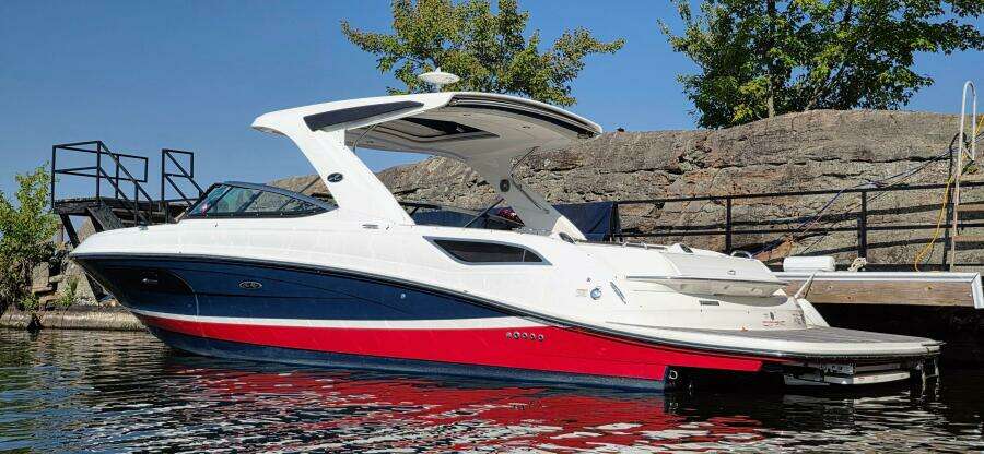 35ft Sea Ray Yacht For Sale