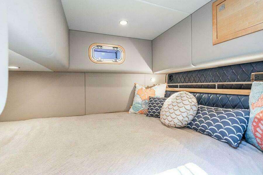 Guest stateroom
