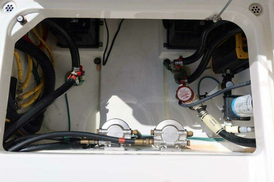 26ft Pursuit Yacht For Sale