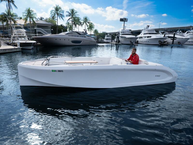 23' 2022 Rand 23 Mana