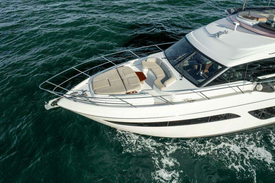 Princess F62 Stumped- Aerial View Bow/Sunpad