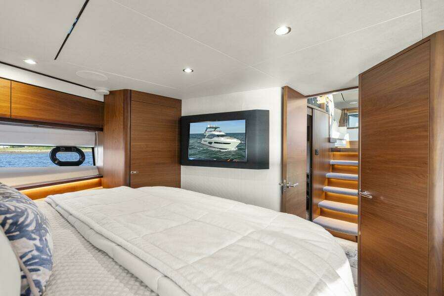Princess F62 Stumped- Forward VIP Stateroom
