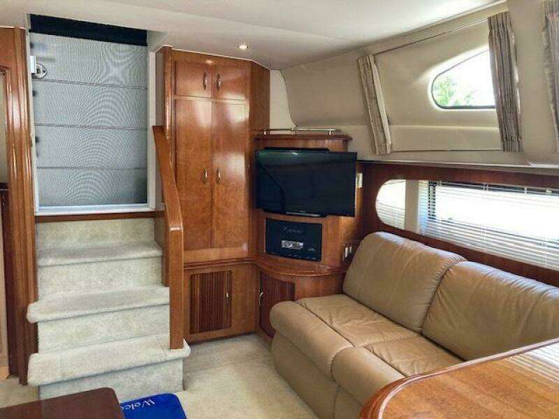 Second Knot 40ft Carver Yacht For Sale