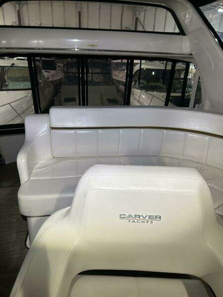 Second Knot 40ft Carver Yacht For Sale