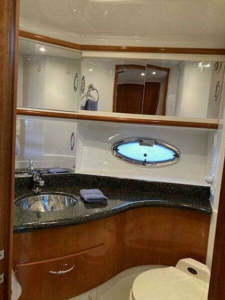 Second Knot 40ft Carver Yacht For Sale