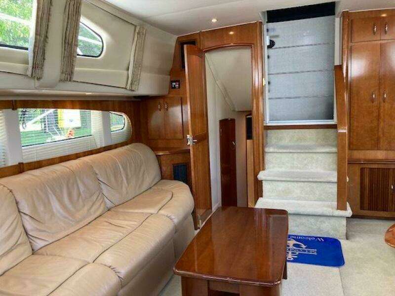Second Knot 40ft Carver Yacht For Sale