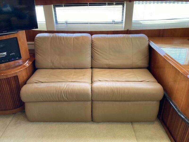 Second Knot 40ft Carver Yacht For Sale