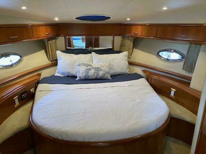Second Knot 40ft Carver Yacht For Sale