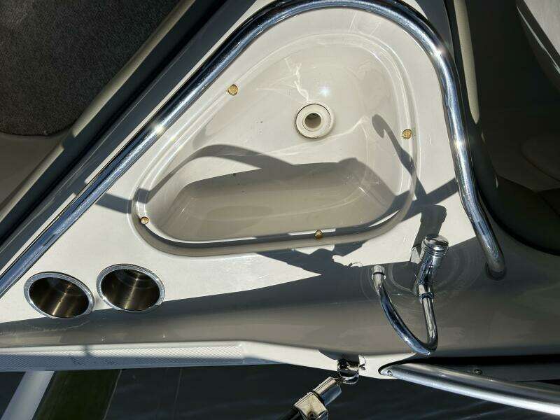 26ft Sea Ray Yacht For Sale