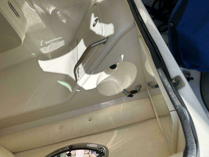 26ft Sea Ray Yacht For Sale