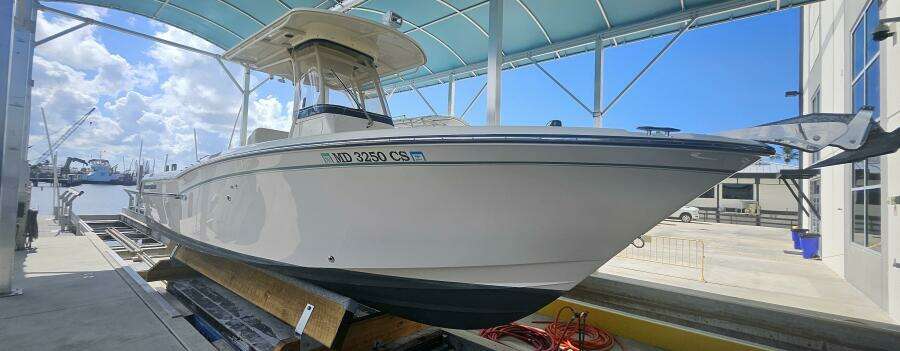 25ft Grady White Yacht For Sale