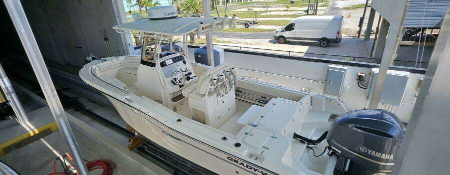 25ft Grady White Yacht For Sale