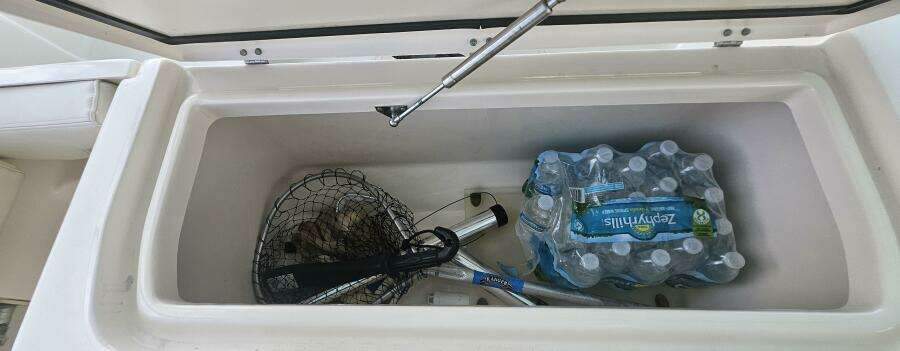 25ft Grady White Yacht For Sale