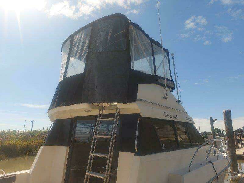34ft Silverton Yacht For Sale