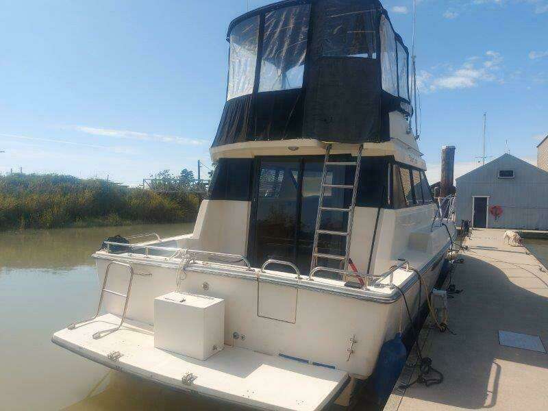 34ft Silverton Yacht For Sale
