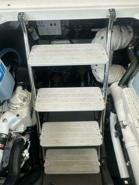 44ft Meridian Yacht For Sale