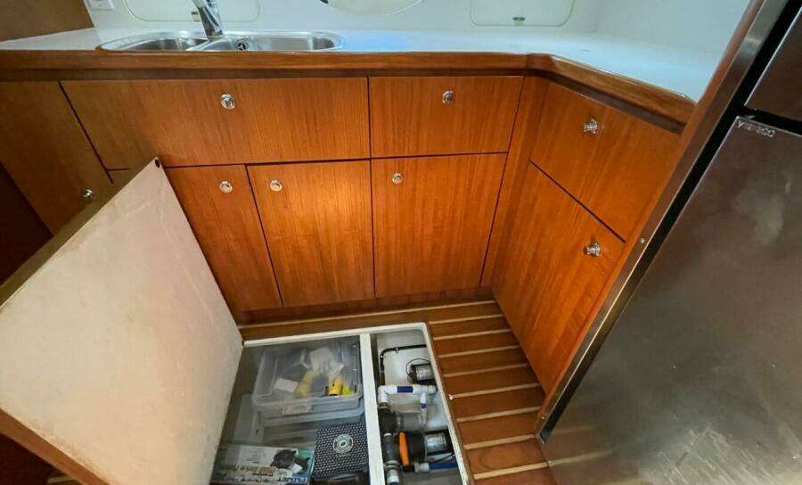 2000 Tiara 41 Open