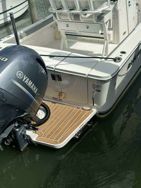 23ft Regulator Yacht For Sale