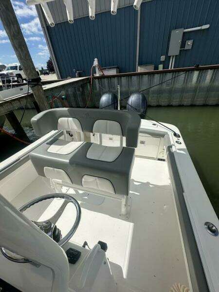 23ft Regulator Yacht For Sale