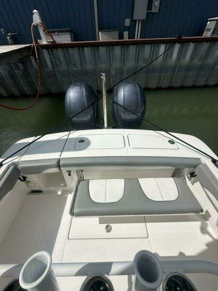 23ft Regulator Yacht For Sale