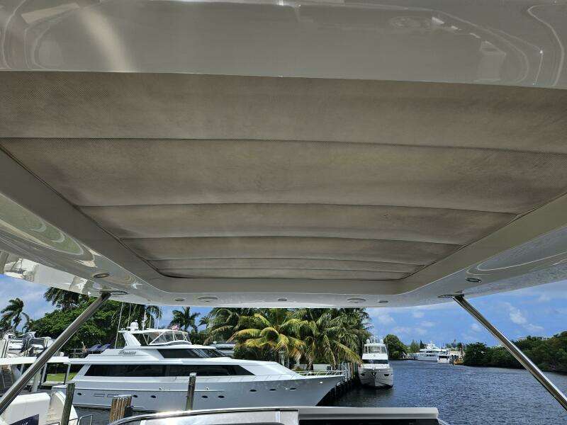 Moonlighter 66ft Azimut Yacht For Sale