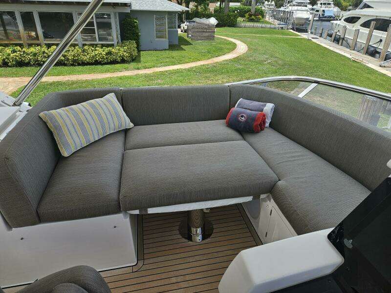 Moonlighter 66ft Azimut Yacht For Sale