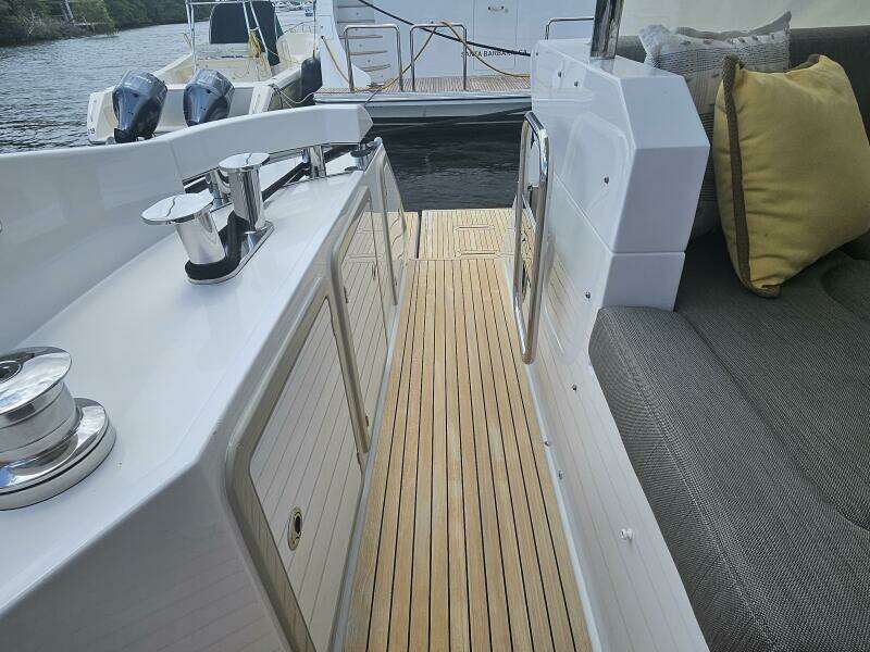 Moonlighter 66ft Azimut Yacht For Sale